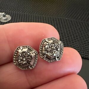 Kendra Scott pyrite studs